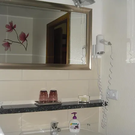 Gaestehaus Cramer Pensjonat 4*