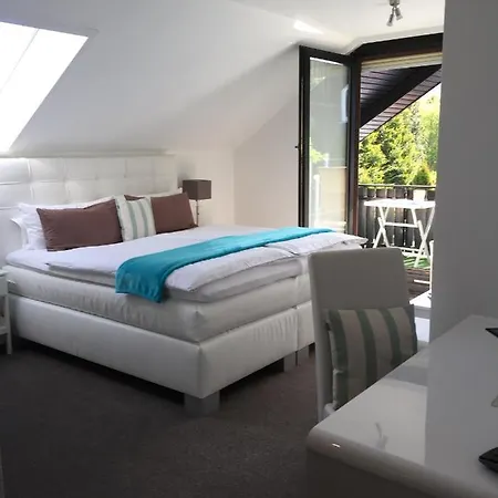 Guest house Gastehaus Cramer 4*